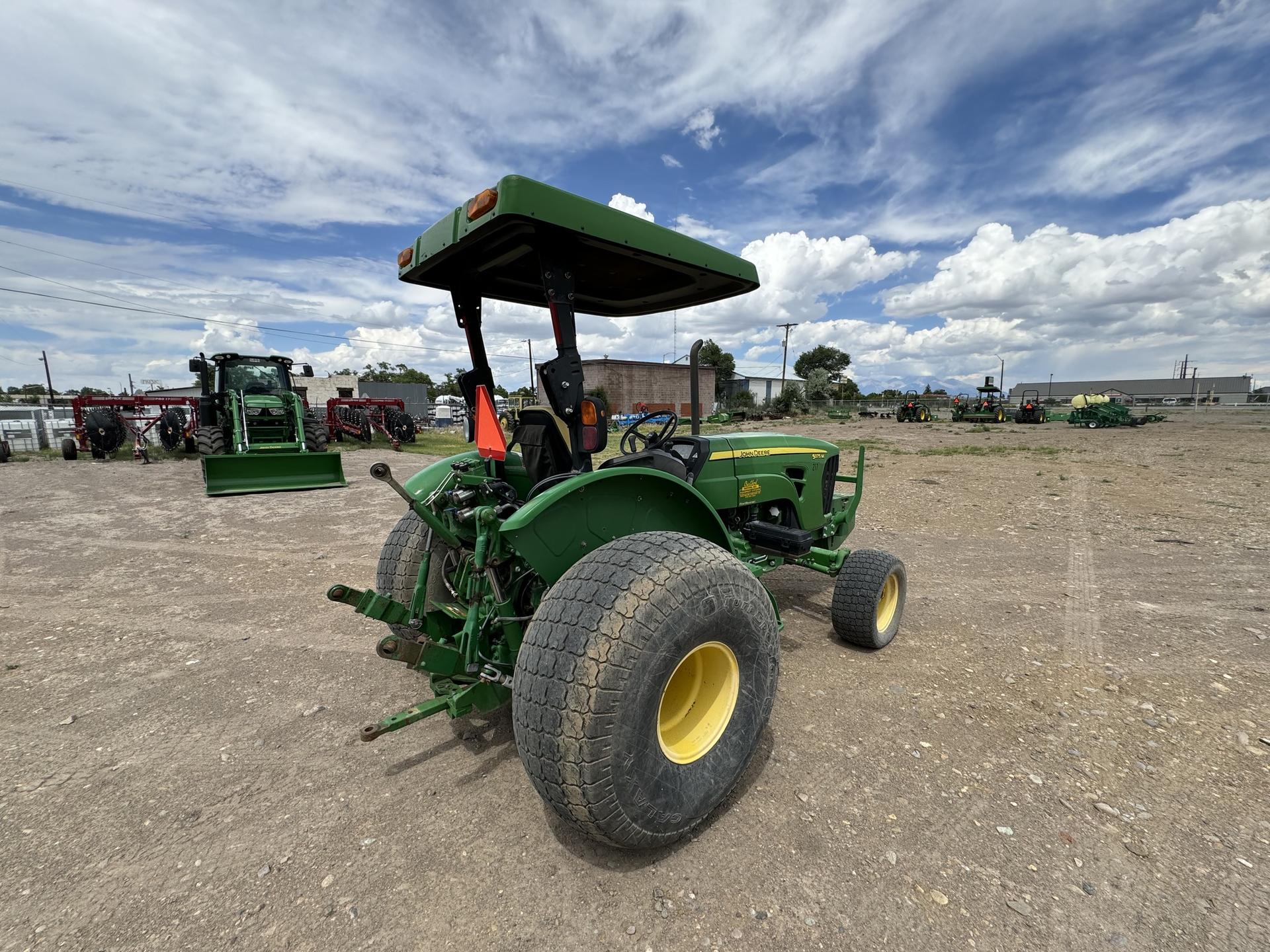 2012 John Deere 5075M Image