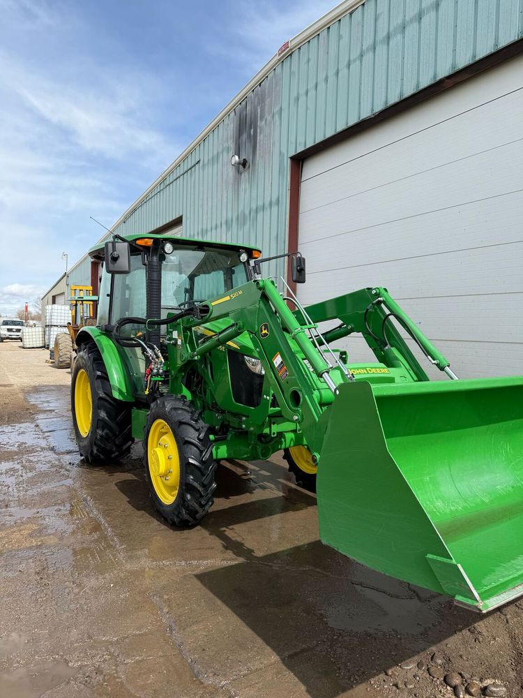 2019 John Deere 5075E Image