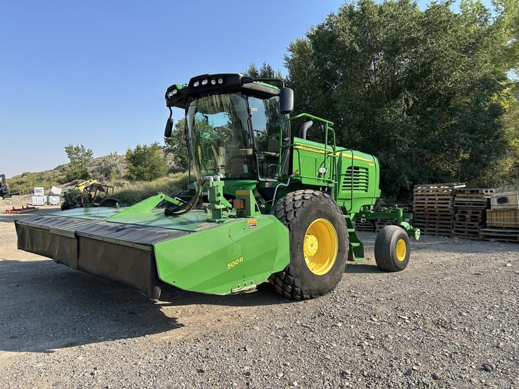 2021 John Deere W235 Image