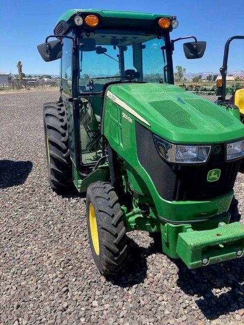 2017 John Deere 5100GN Image