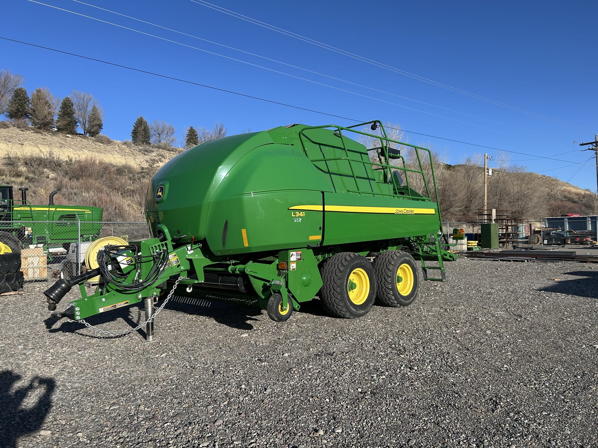 2022 John Deere L341 Image